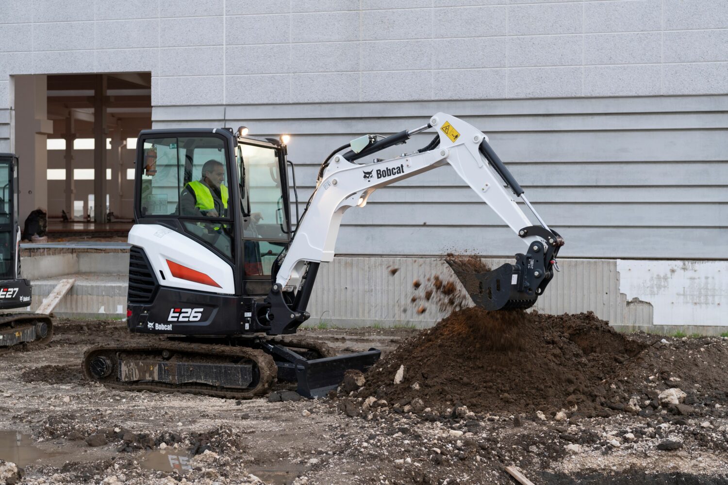 Large-E26_application_D500277 20181127